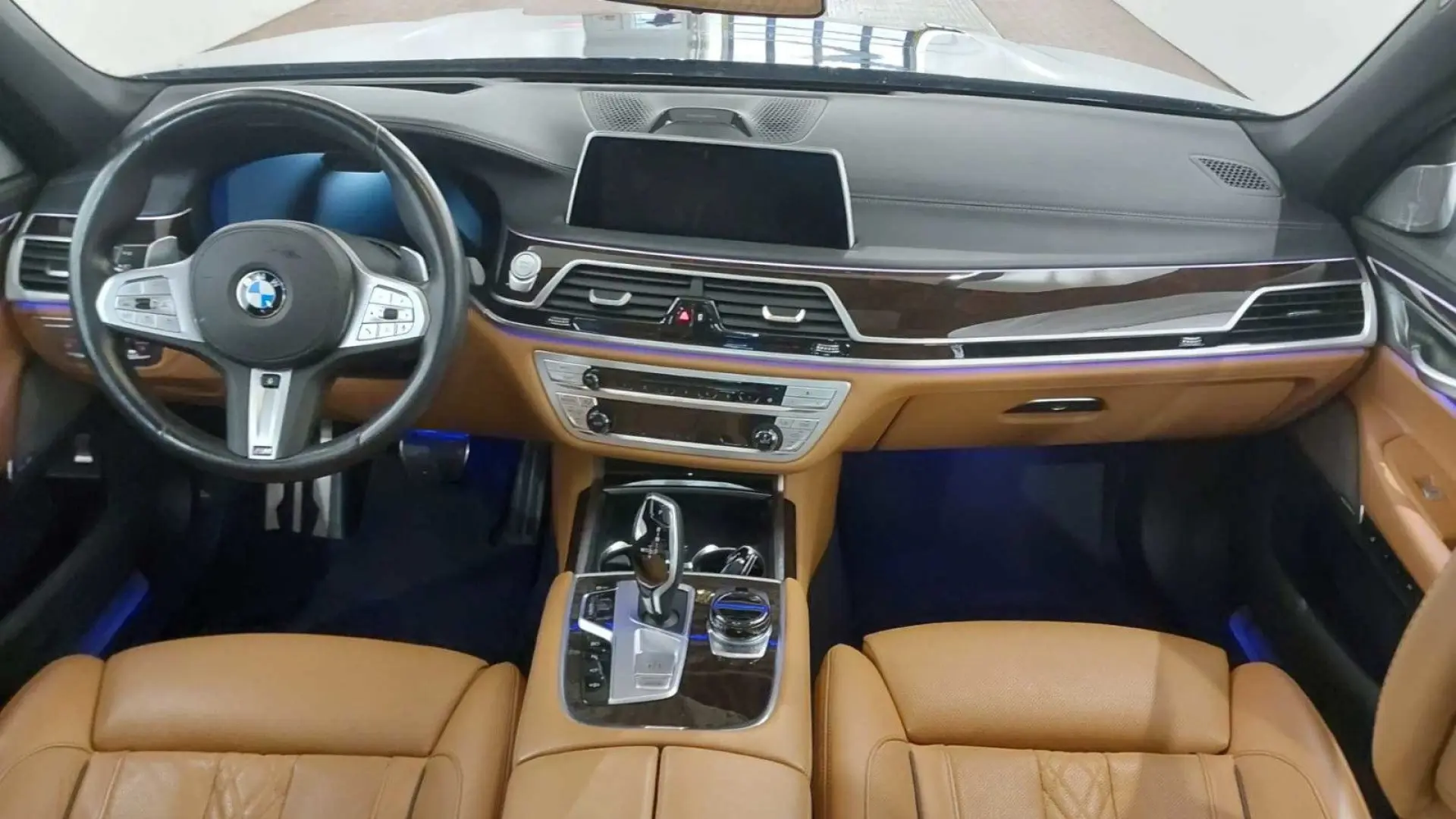 745Le xDrive M Sportpaket 3xTV B&W SkyPano Laser