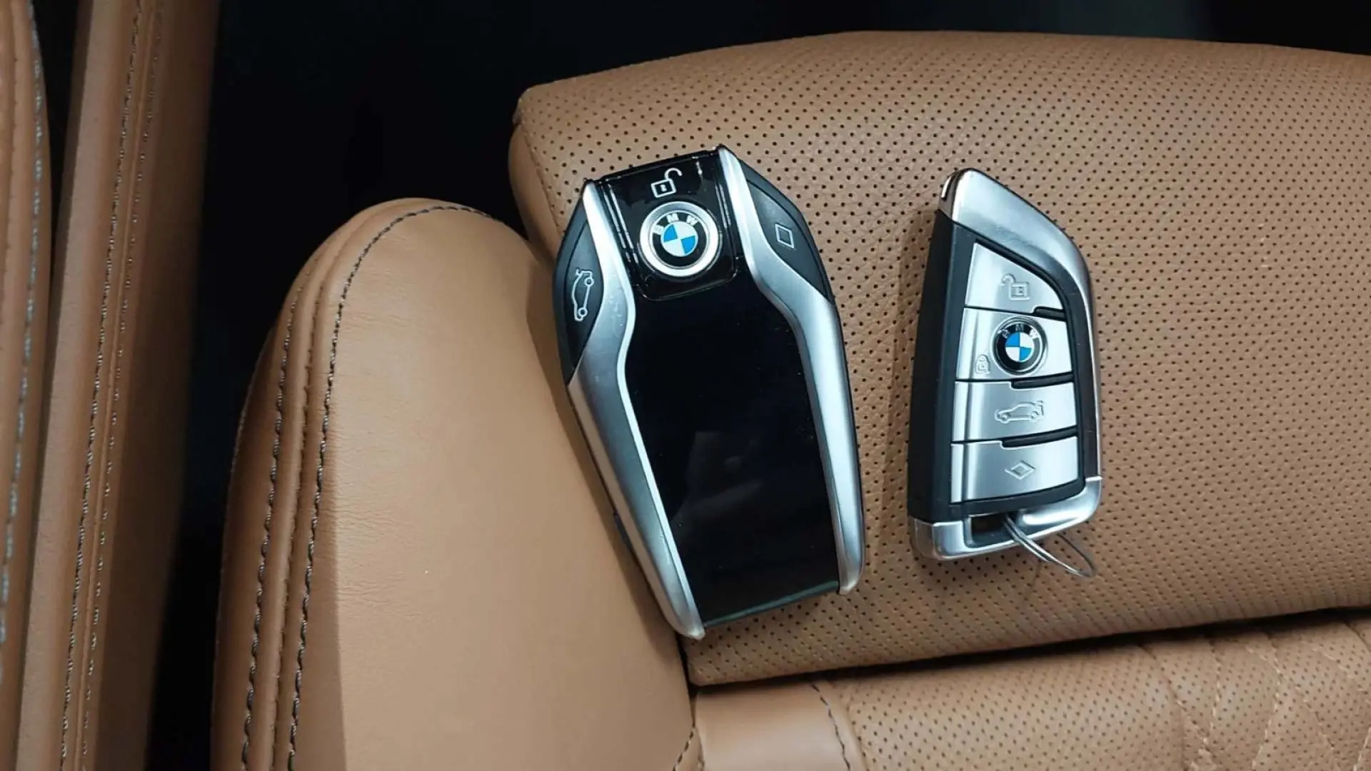 745Le xDrive M Sportpaket 3xTV B&W SkyPano Laser