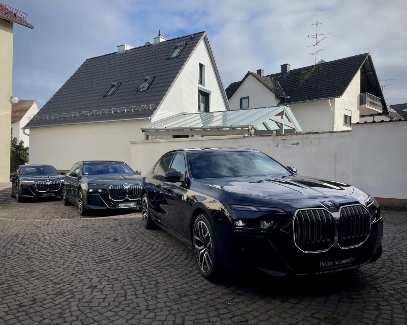 740d xDrive M Sport - Sky Lounge  B&W  Head Up