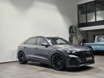 SQ8 Black Edition