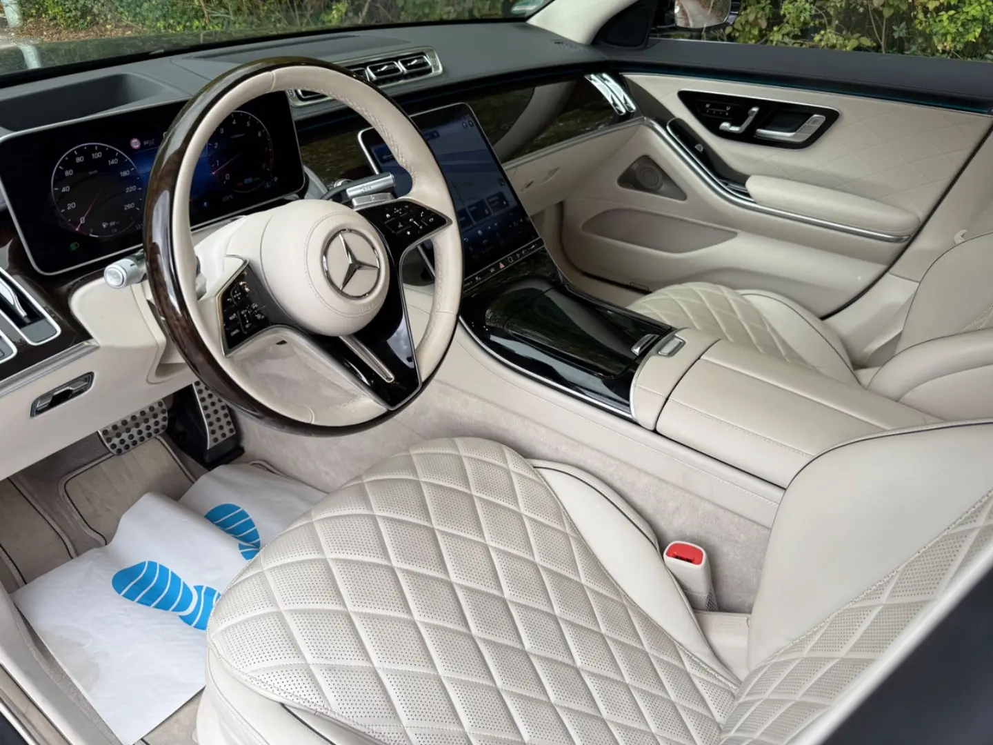 Mercedes-Benz S 450 4Matic AMG Pano AllradLenkung Burmaster