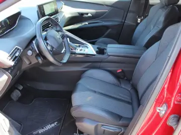 3008 Plug-in Hybrid 225 e-EAT8 Allure Pack