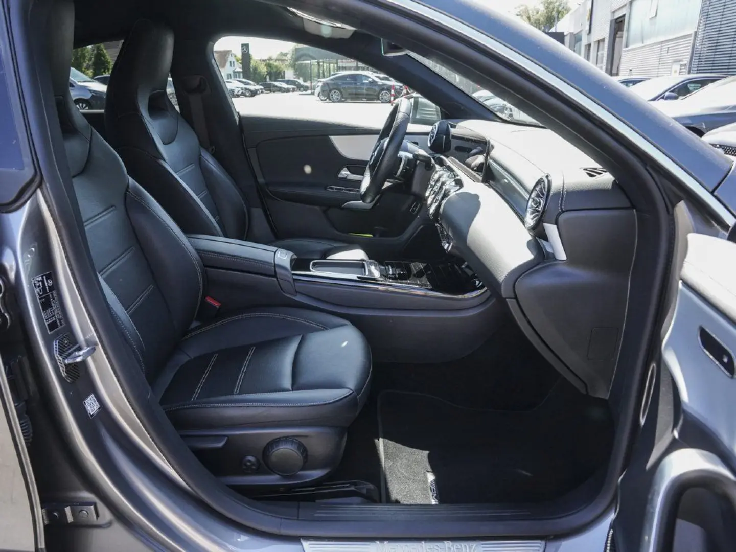 CLA 200 AMG Line Rückfahrkamera Ambiente LED