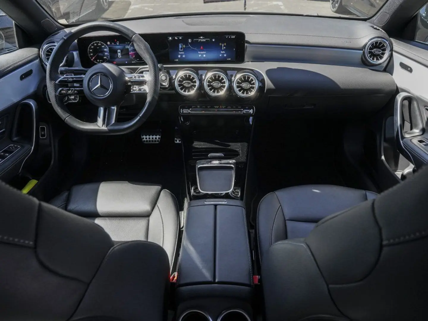 CLA 200 AMG Line Rückfahrkamera Ambiente LED