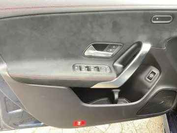 CLA 200 d 4M  AMG Night MBUX PANO Ambiente DISTR