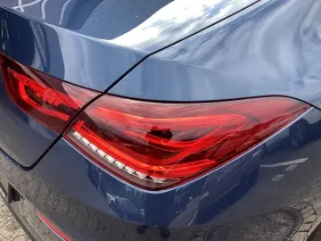 CLA 200 d 4M  AMG Night MBUX PANO Ambiente DISTR