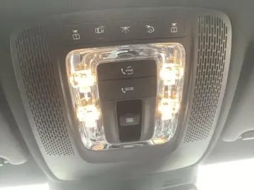 CLA 200 d 4M  AMG Night MBUX PANO Ambiente DISTR