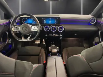 CLA 200 4M AMG-Line Totwinkel 360  MBUX-High LED