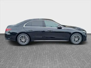 E 220 220d 4Matic AMG Line