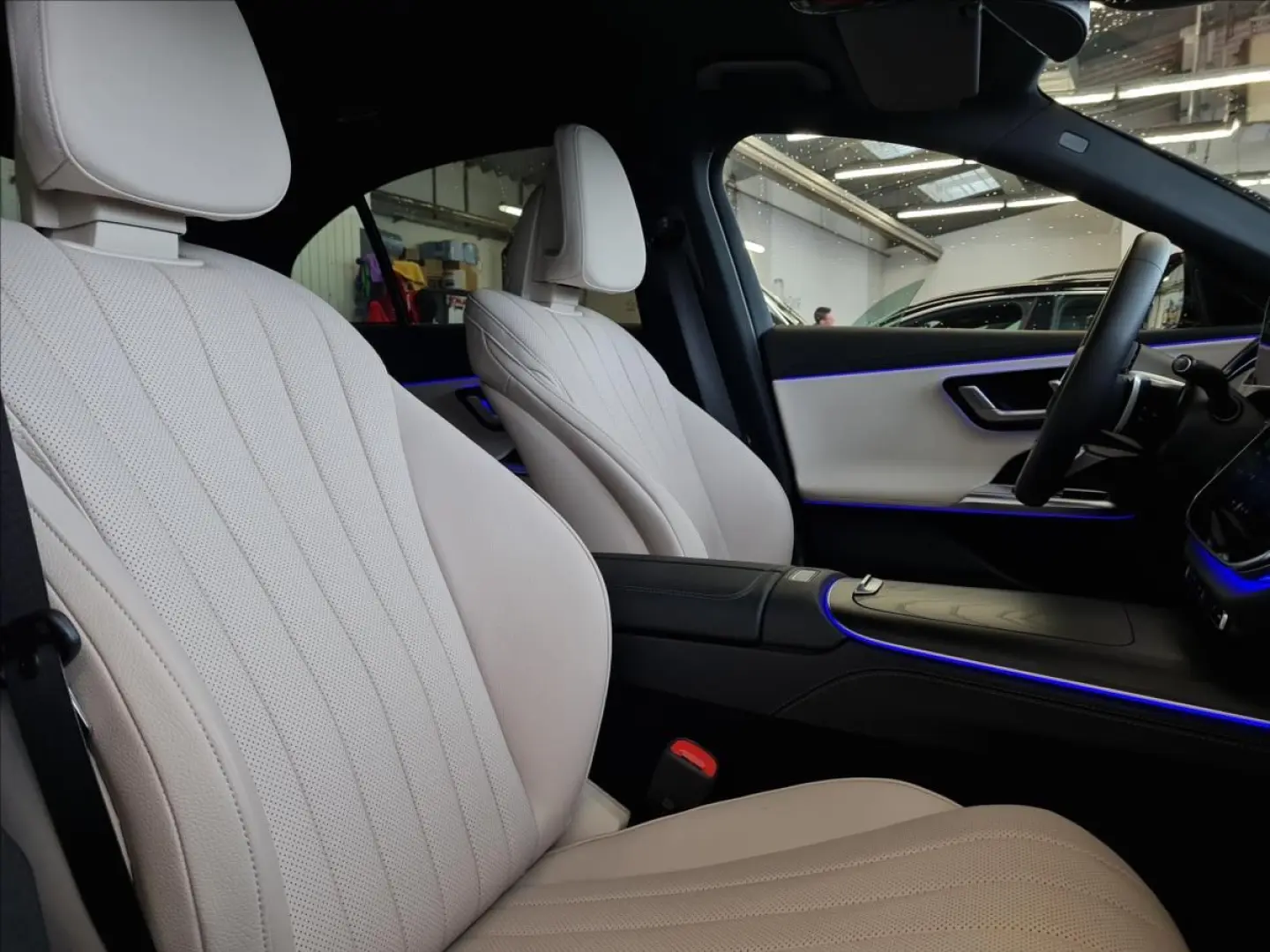 E 220 220d 4Matic AMG Line