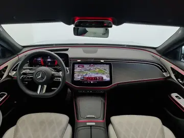 E 220 220d 4Matic AMG Line Night