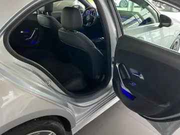 A 180 Limo AMG AdPlus KeyGO Ambiente MBUX Distro