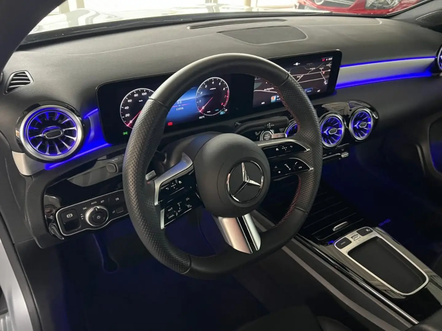 A 180 Limo AMG AdPlus KeyGO Ambiente MBUX Distro