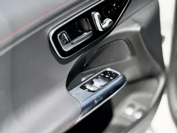 E 53 AMG HYBRID DISTRO 360