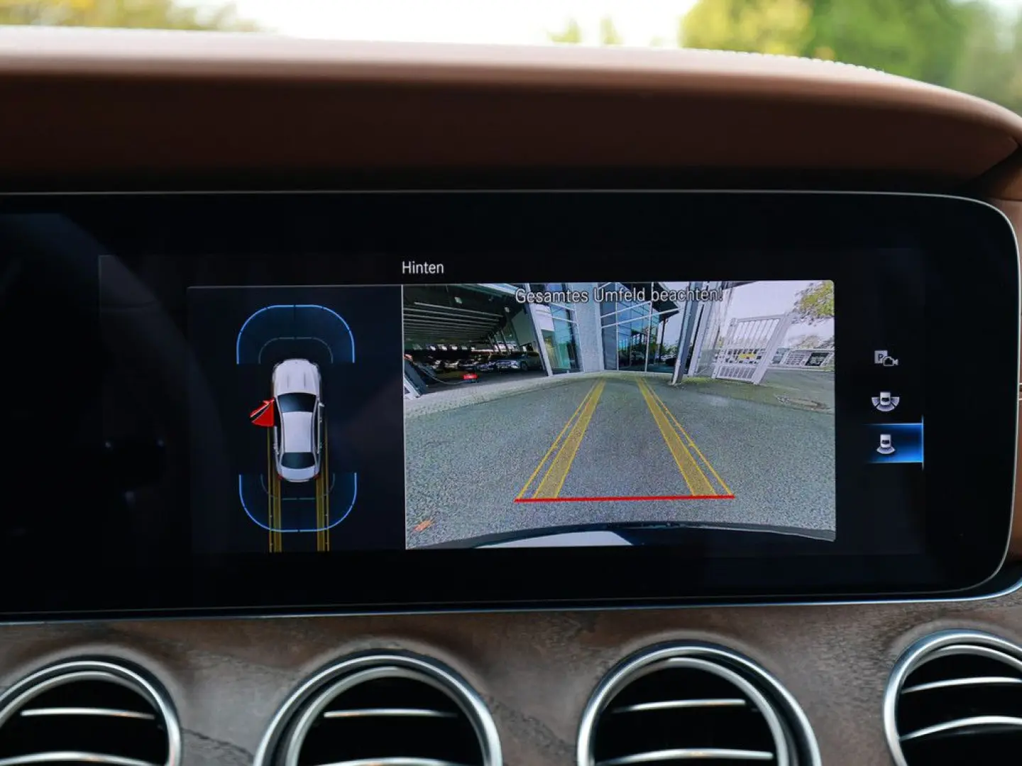 E 300 de Exclusive Distr. LED HUD Navi Kamera Ke
