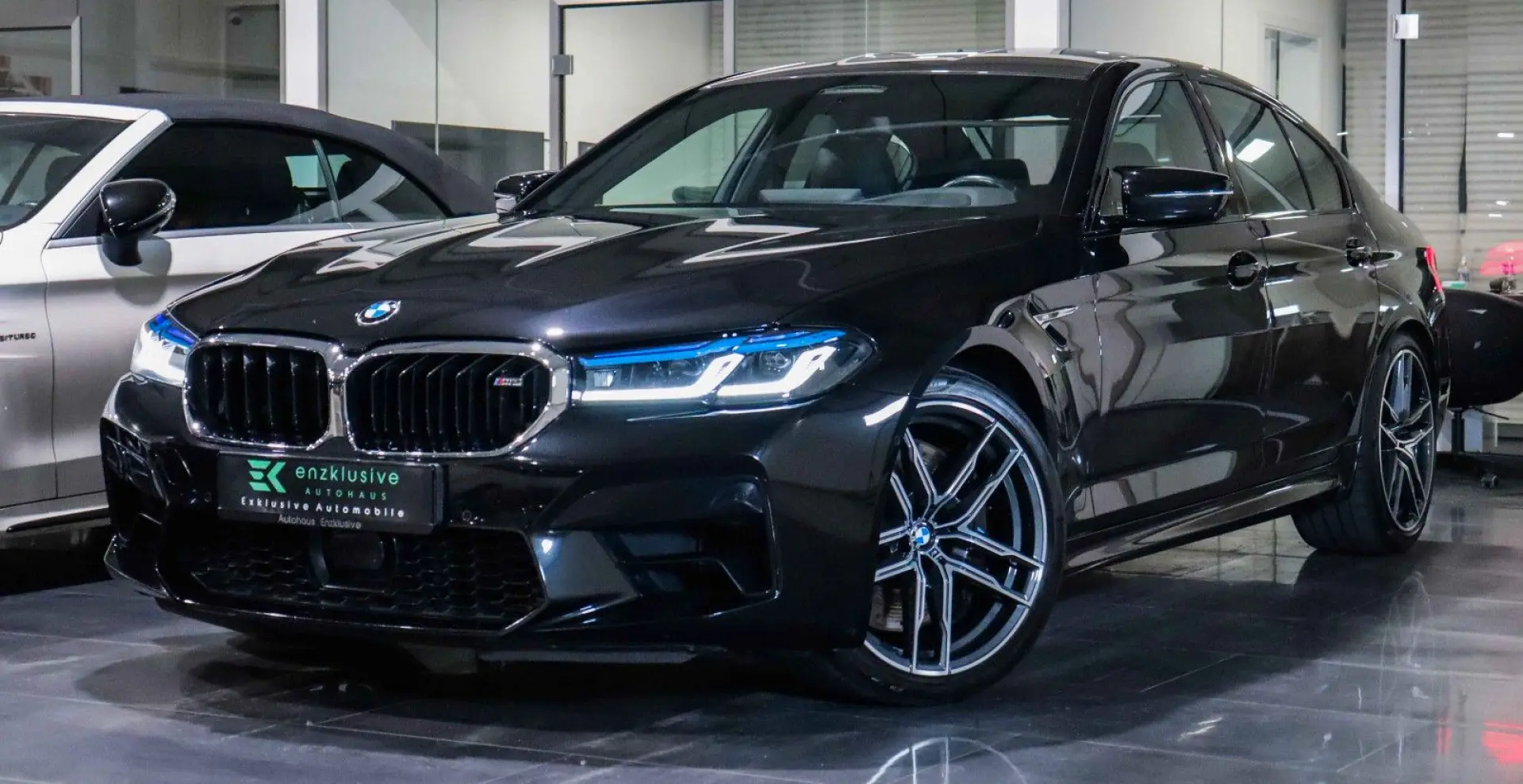 BMW M5 MSITZE CARBON B&W 360  LASER AHK MSPORTAGA