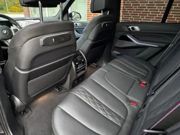 X5 40 i xDrive M SPORTPAKET PRO PANORAMA MASSAGE