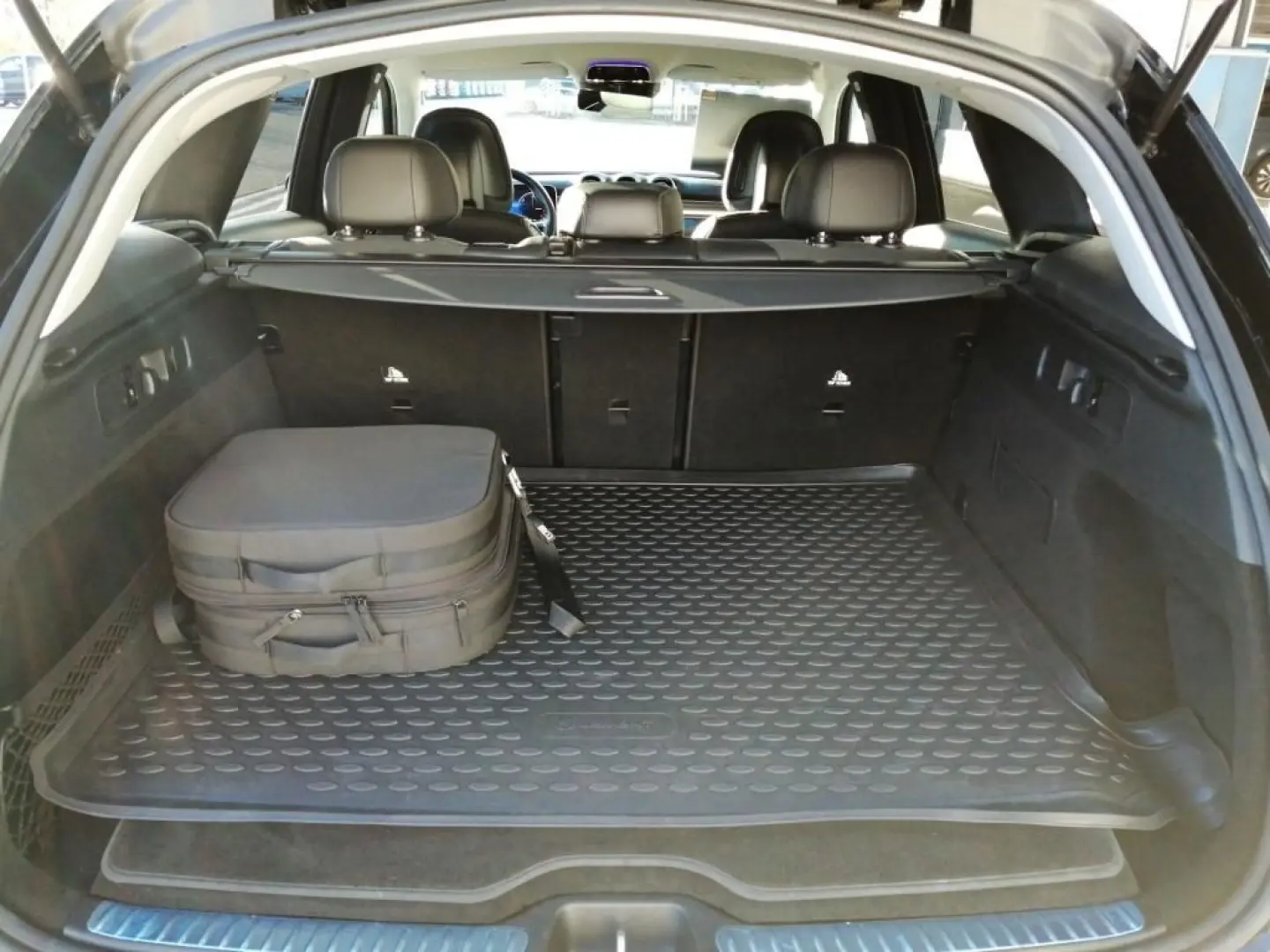 GLC 300 e 4M AMG Advanced Night 360 K DIGITAL-L