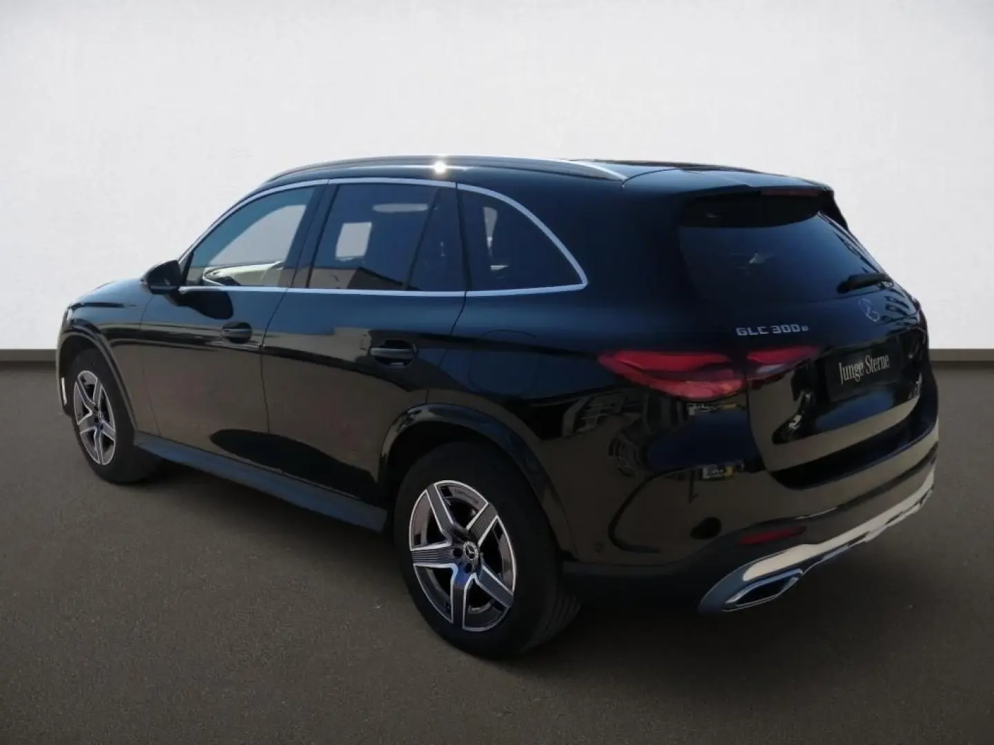 GLC 300 e 4M AMG AdvancedPlus Pano AHK TWA RfKam