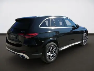 GLC 300 e 4M AMG AdvancedPlus Pano AHK TWA RfKam