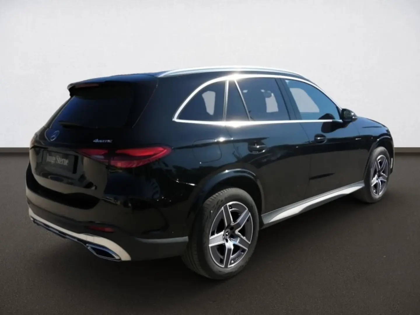 GLC 300 e 4M AMG AdvancedPlus Pano AHK TWA RfKam