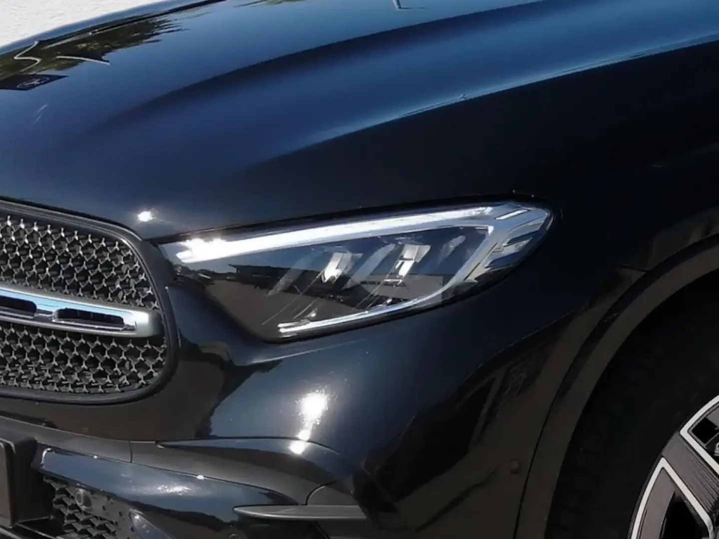GLC 300 e 4M AMG AdvancedPlus Pano AHK TWA RfKam