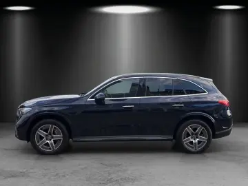 GLC 300 e 4M AMG Premium  DISTRO Pano Memo KeyGo