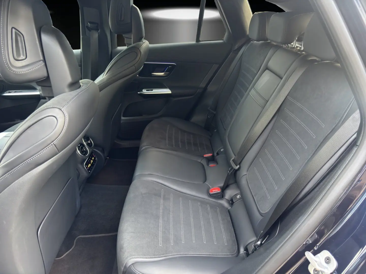 GLC 300 e 4M AMG Premium  DISTRO Pano Memo KeyGo