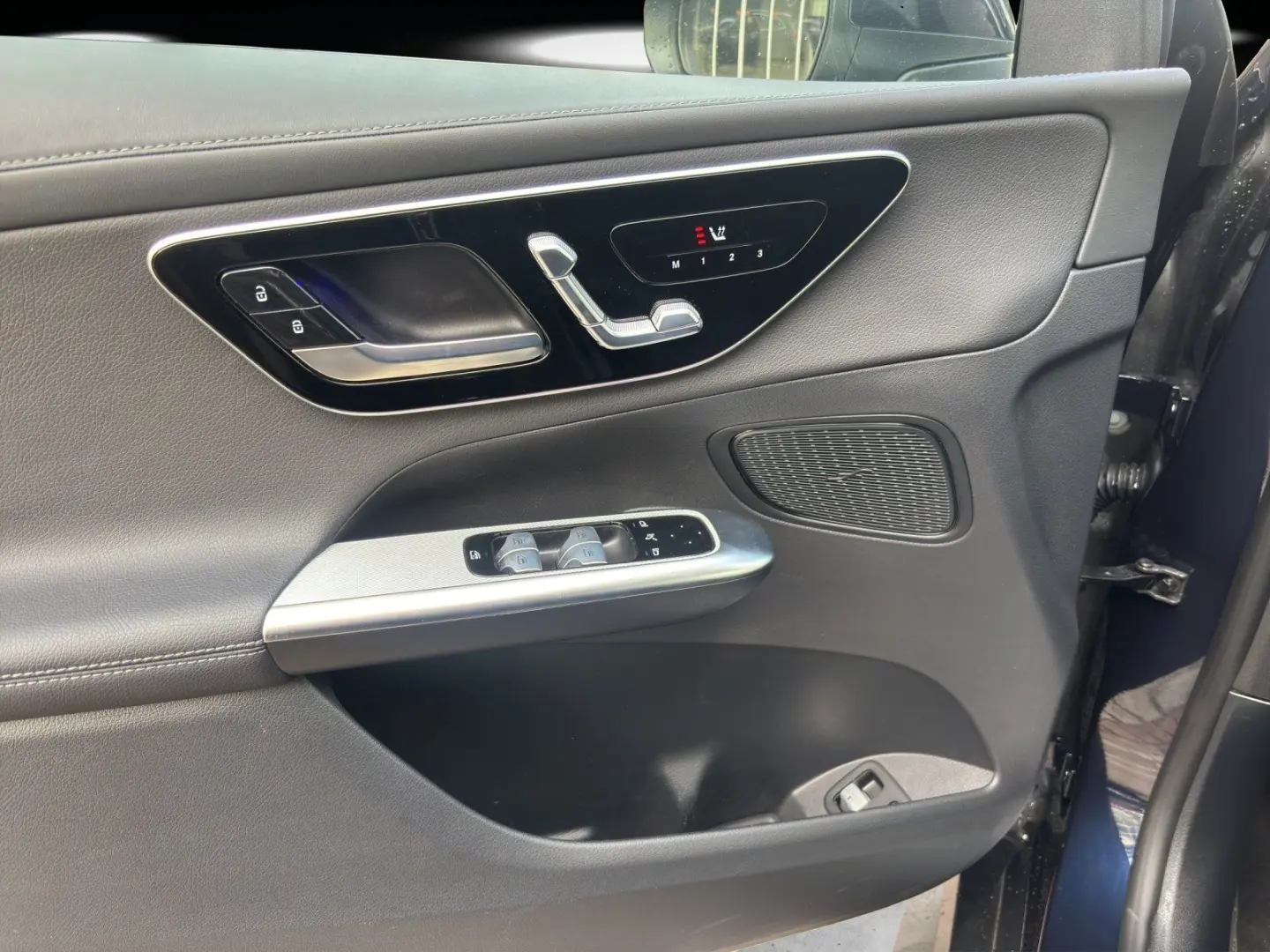 GLC 300 e 4M AMG Premium  DISTRO Pano Memo KeyGo