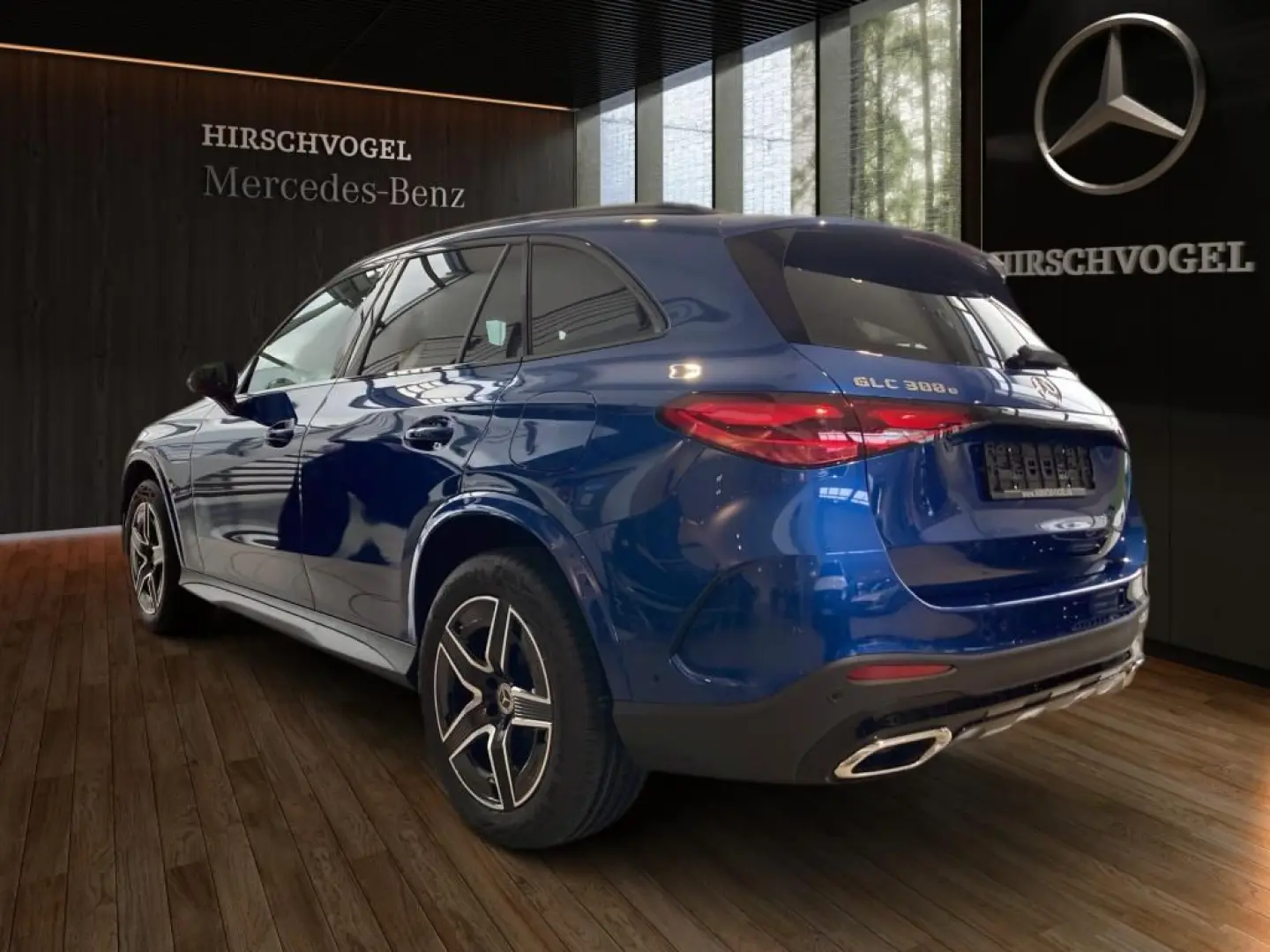 GLC 300 e 4M AMG-Line Night AHK DISTRON MBUX LED