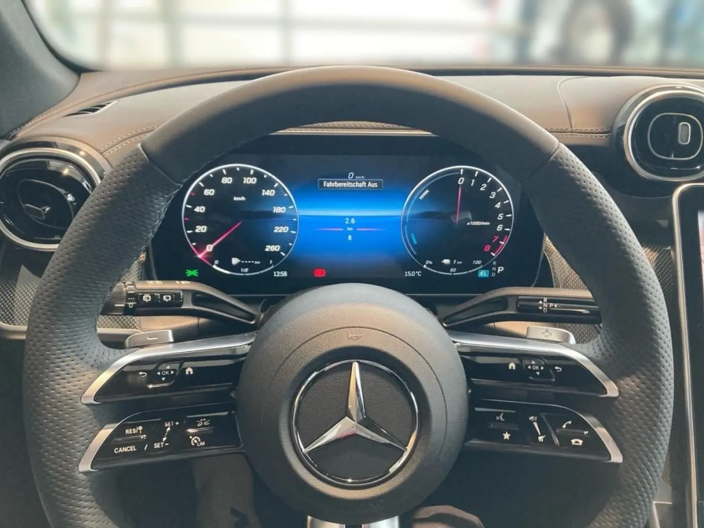 GLC 300 e 4M AMG-Line Night AHK DISTRON MBUX LED