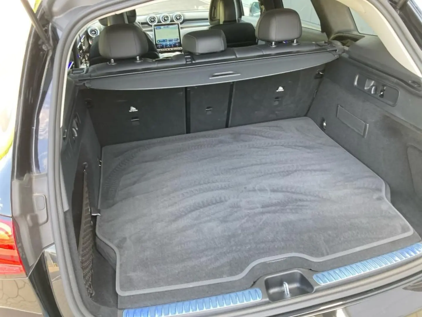 GLC 300 e 4M Avantgarde Energizing Digital AHK