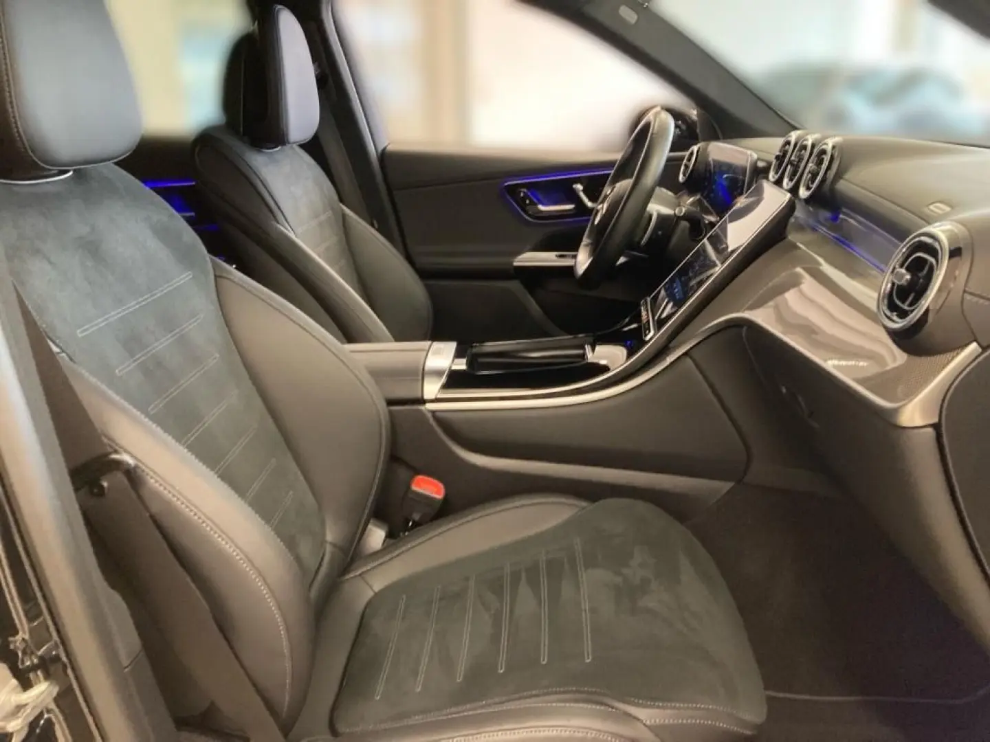 GLC 300 e 4M AMG-Line Night AHK DISTRONIC Memory