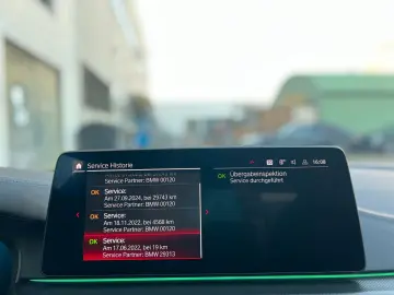 BMW M5 Competition CarbonD B&W ACC HUD Massage 360