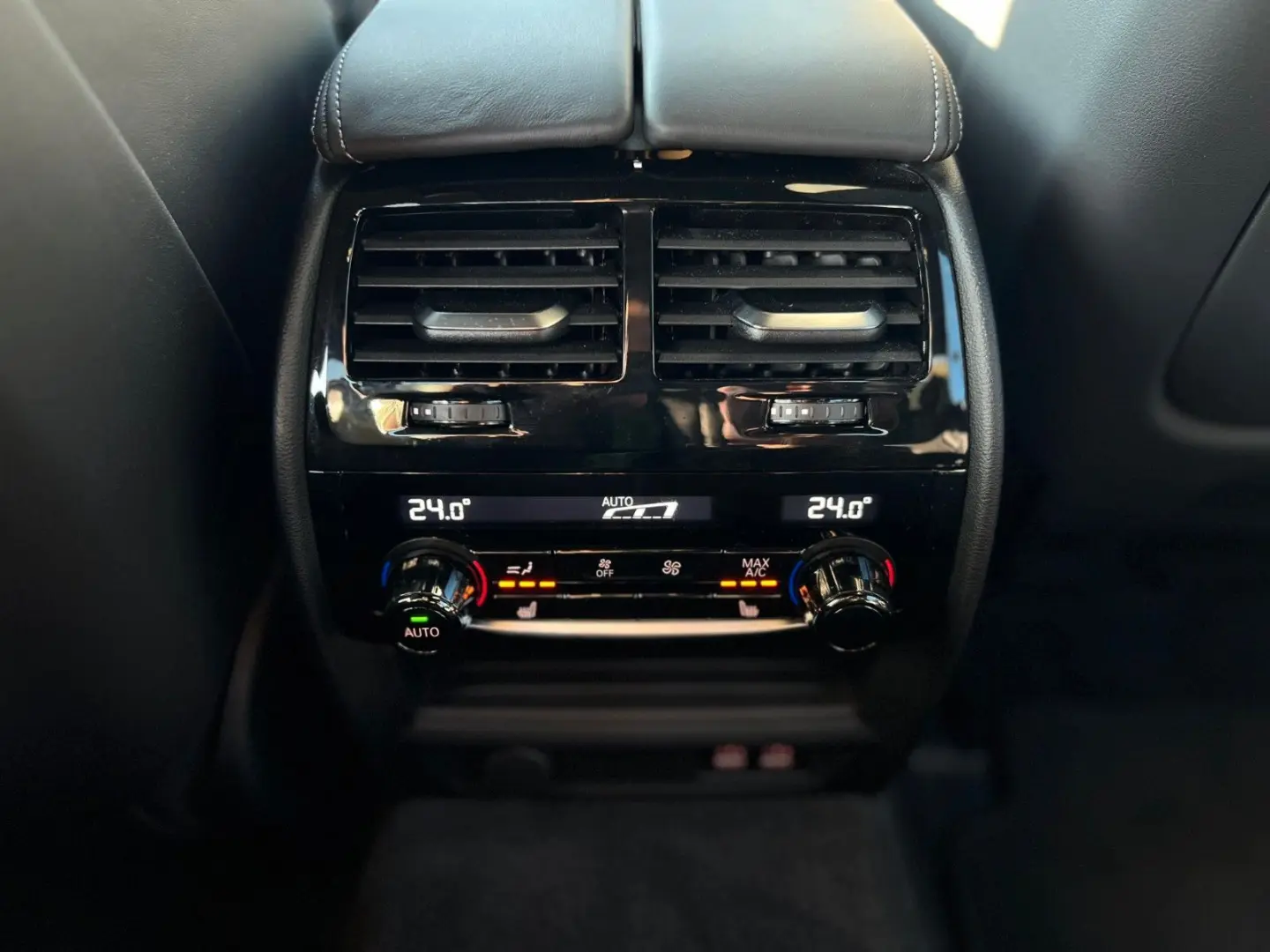 BMW M5 Competition CarbonD B&W ACC HUD Massage 360