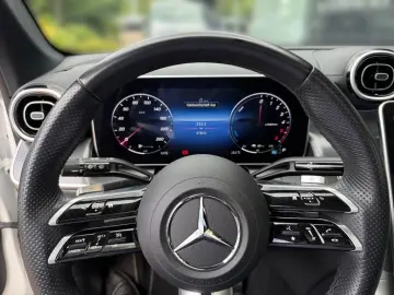GLC 300 de 4M  AMG NIGHT PANO AHK KAMERA 11KW