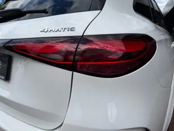 GLC 300 de 4M  AMG NIGHT PANO AHK KAMERA 11KW