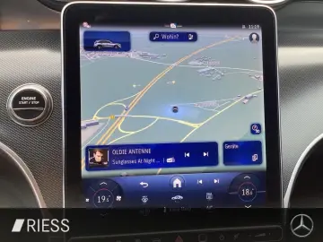 GLC 300 e 4M AMG Night Memory PDC Kamera Navi