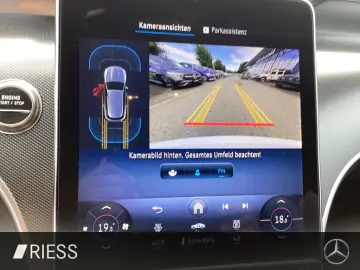 GLC 300 e 4M AMG Night Memory PDC Kamera Navi