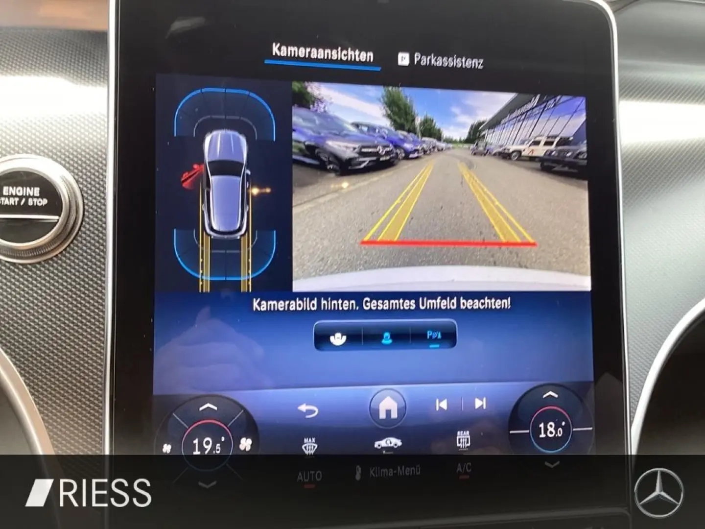 GLC 300 e 4M AMG Night Memory PDC Kamera Navi