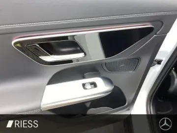 GLC 300 e 4M AMG Night Memory PDC Kamera Navi