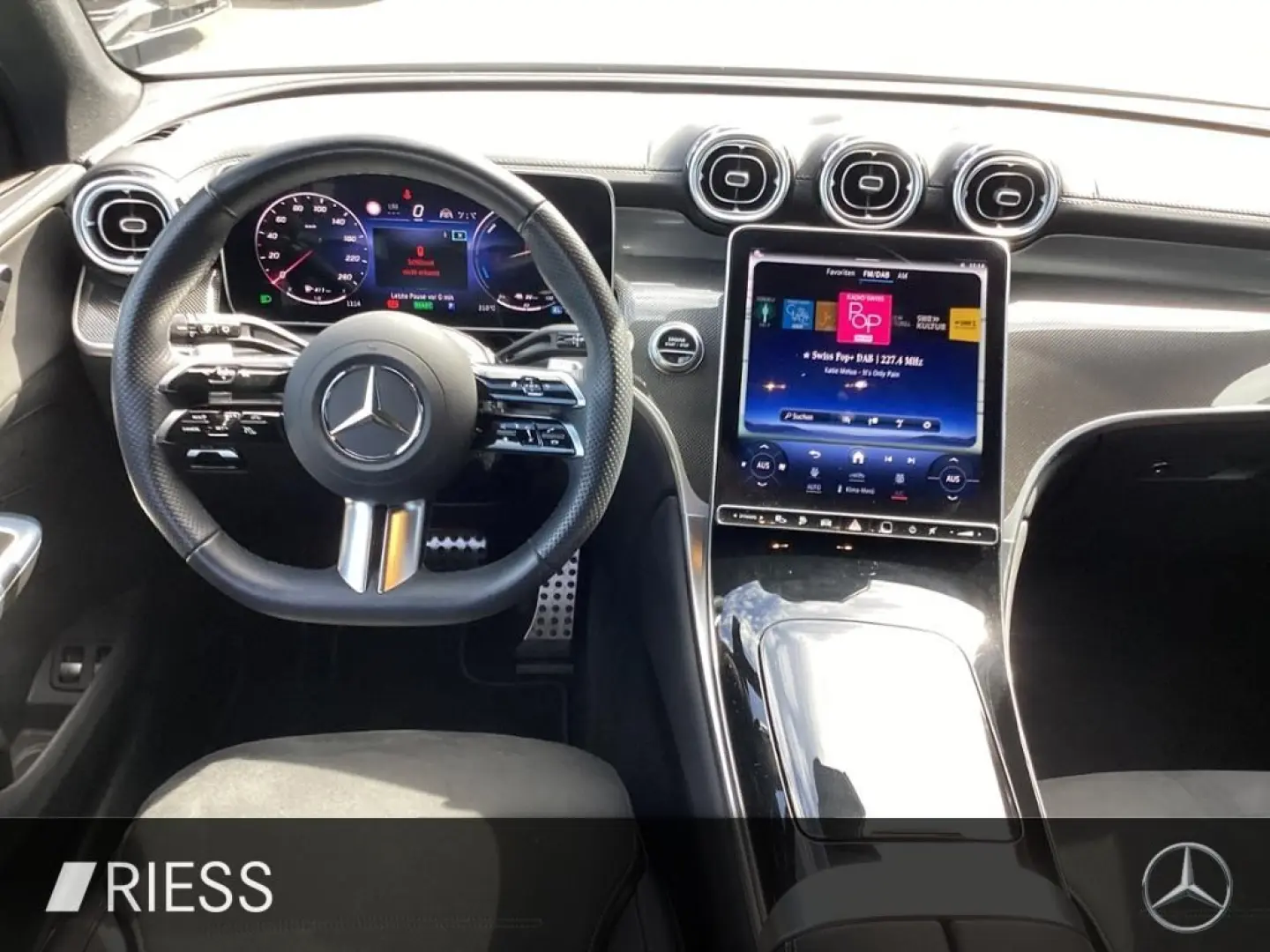 GLC 300 e 4M AMG Night Fahrassist. AHK 360  PDC