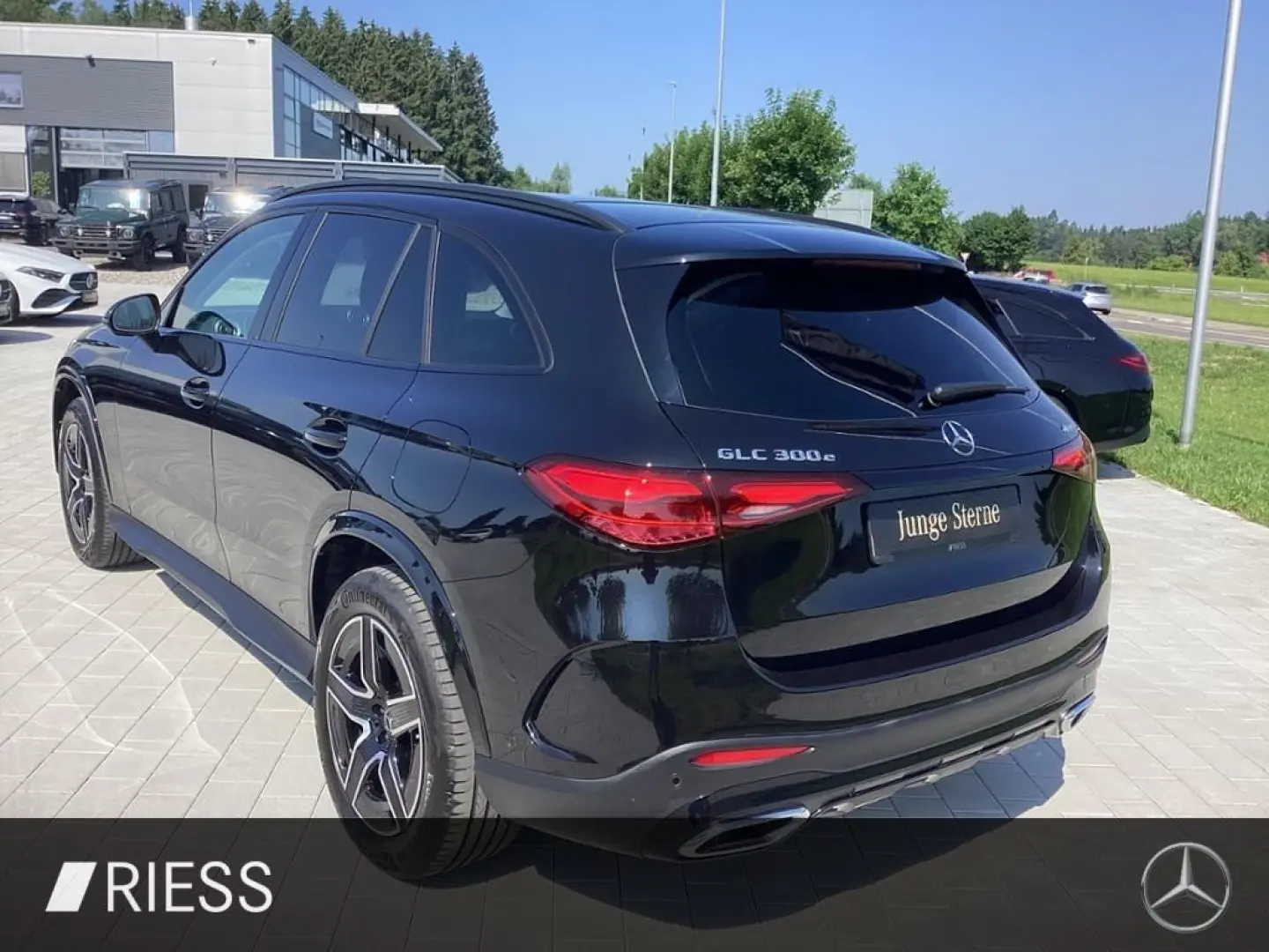 GLC 300 e 4M AMG Night Memory Naci PDC Kamera