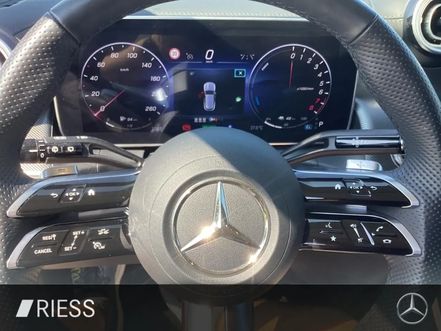 GLC 300 e 4M AMG Night Memory Naci PDC Kamera