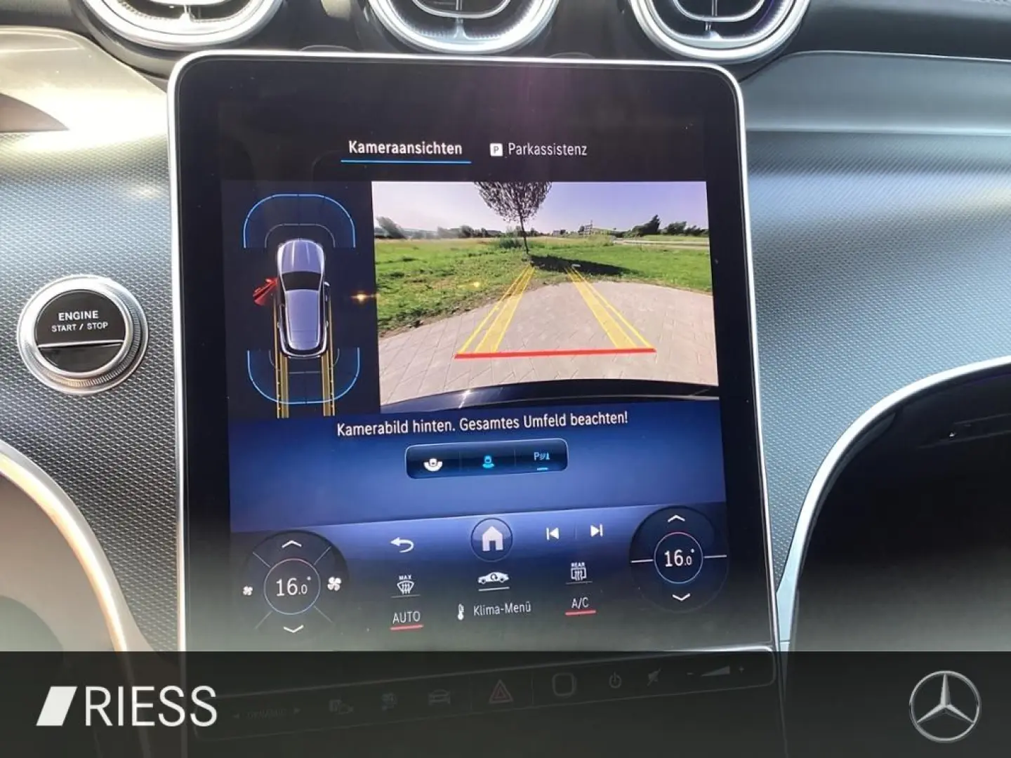 GLC 300 e 4M AMG Night Memory Naci PDC Kamera