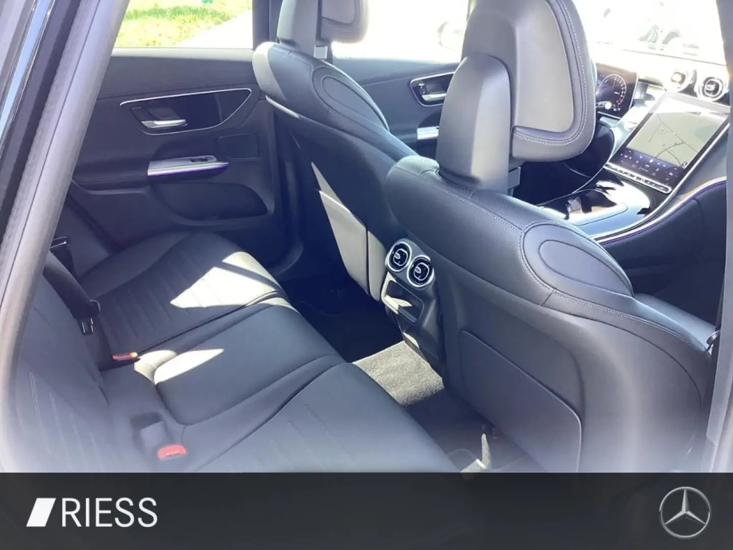 GLC 300 e 4M AMG Night Memory Naci PDC Kamera