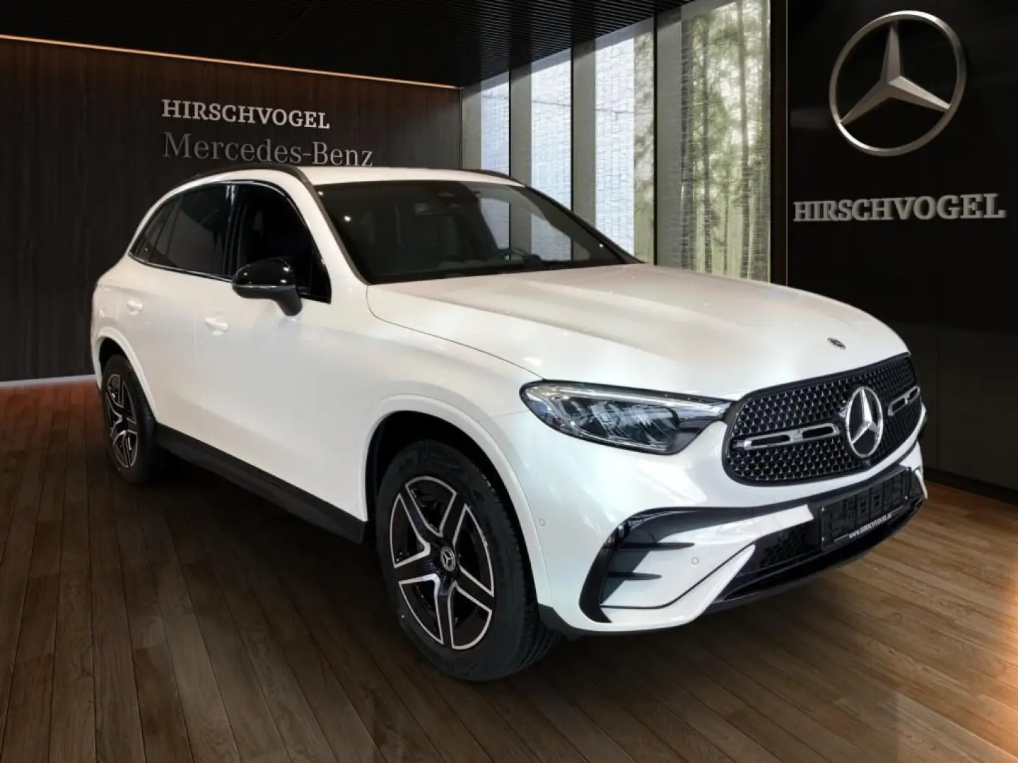 GLC 300 e 4M EDITION AMG-Line Night AHK DISTRON