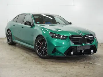 BMW M5 Limousine  Panorama