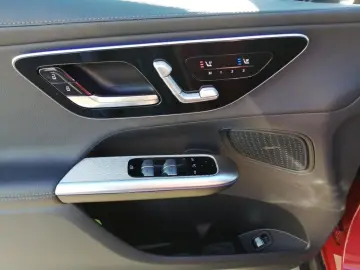 GLC 300 de 4M Avantgarde Pano AHK 360  MBUX Navi