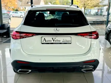 GLC 300 e 4Matic AMG PANO BURMESTER AMBIEMTE